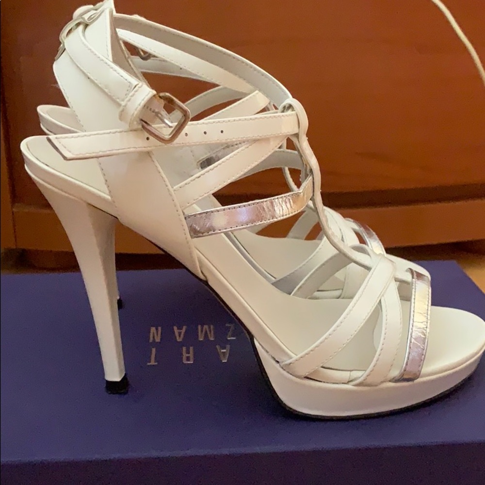WOMENS STUART WEITZMAN SIZE 6.5 WHITE SANDALS - Picture 2 of 8